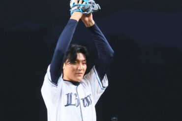 元阪神・横田慎太郎選手演じた松谷鷹也、ライオンズのユニフォームで豪速球披露。キャッチャーは上地雄輔／『栄光のバックホーム』9月25日(木)実施 セレモニアルピッチ