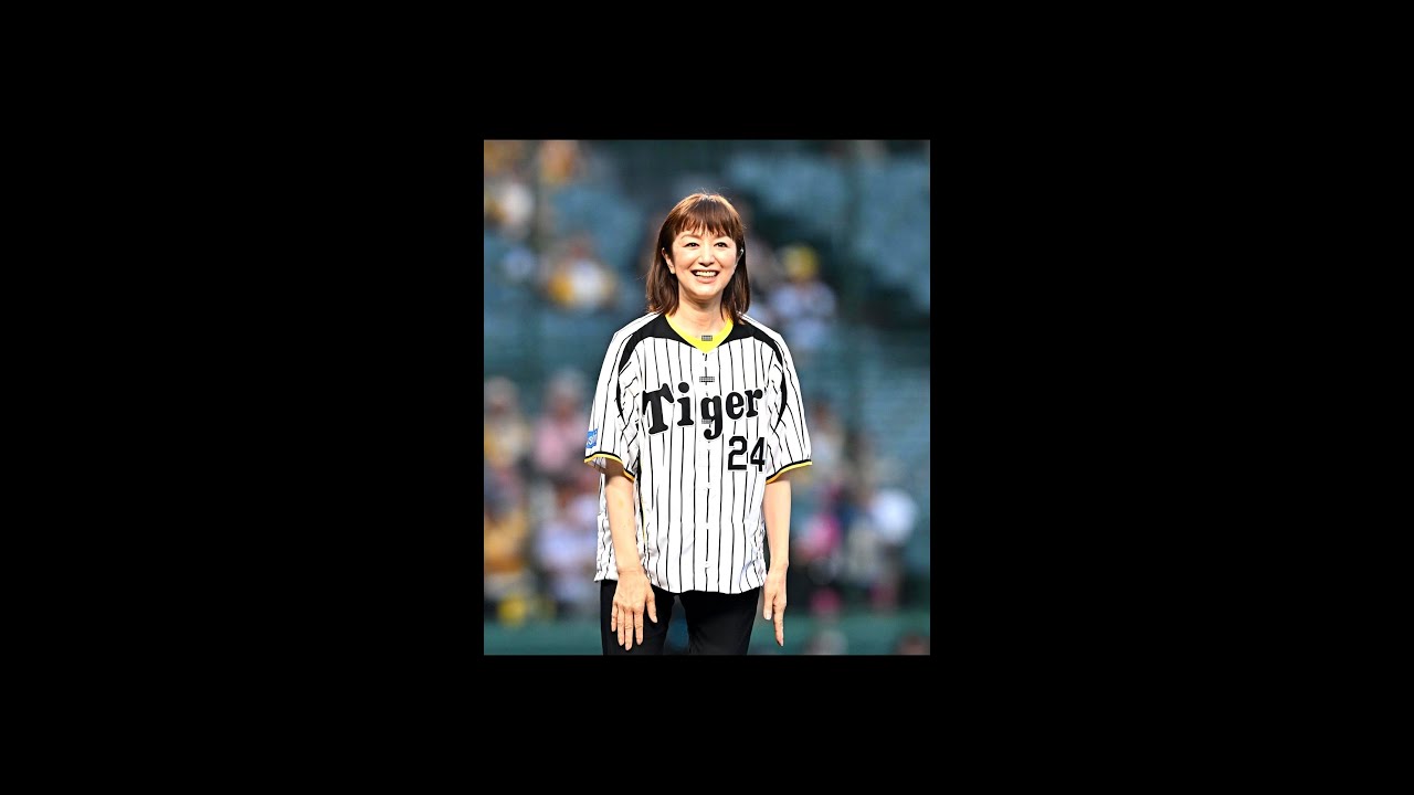 鈴木京香が甲子園に登場!空へ届け拍手 鈴木京香が甲子園に登場!空へ届け拍手