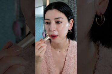 三吉彩花教你畫出超自然唇妝！