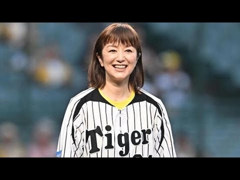 ⚾鈴木京香、甲子園で感動のファーストピッチ✨ ⚾鈴木京香、甲子園で感動のファーストピッチ✨