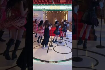 #板野友美 さん #RoLuANGEL のみなさんとヘビロテ🩷🪽#向井地美音 #千葉恵里 【au × AKB48 20thYear】Pontaポイントが当たるキャンペーン開催中💡💗🧡