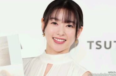 🌸✨桜井日奈子、白ワンピ×ポニーテで大人可愛さ全開！ネット騒然💖👀