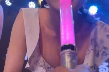 【動画】最近の地下アイドル、ついに客の男性器をステージでしゃぶり出すｗｗｗｗｗｗｗｗｗｗ