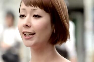 NTT DoCoMo CM 木村カエラ・堀北真希「どこでもカエラ」篇