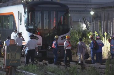 【速報】JR高山線 特急列車が踏切内に立往生していたキャリアカーと衝突 乗客少なくとも19人がケガか 岐阜・各務原市