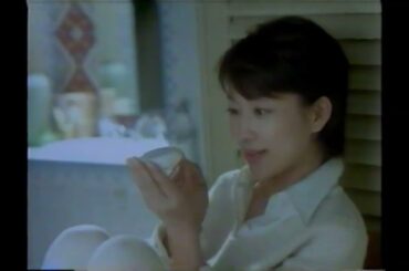 花王 CM カリテ 羽田美智子「ティントパウダー 誕生」篇