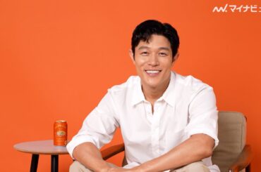 鈴木亮平、笑顔で視聴者にメッセージ！25歳を迎えた浜辺美波の抱負は「体力づくり」　「キリングッドエール」インタビュー映像公開