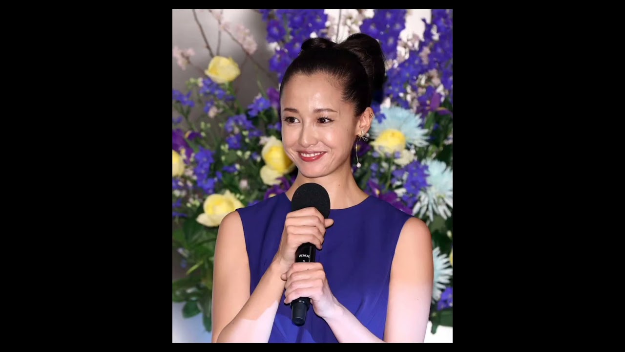 ✨沢尻エリカ💃コルセットドレスで美背中披露😍最新ショットにファン騒然🔥「妖艶な雰囲気」「カリスマ性がある」👑 ✨沢尻エリカ💃コルセットドレスで美背中披露😍最新ショットにファン騒然🔥「妖艶な雰囲気」「カリスマ性がある」👑