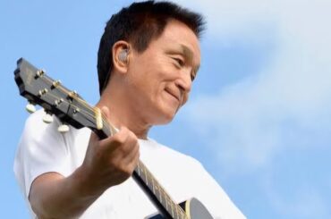 ✨永遠の青春を歌う伝説✨小田和正、78歳で奇跡のアリーナツアー完走！心を包む透明な歌声が横浜に響いた🎶💫