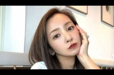 「ベビちんとお揃いの水着」1児の母、板野友美が大胆なビキニショット「マーメイドみたい」「グラビアですやん」