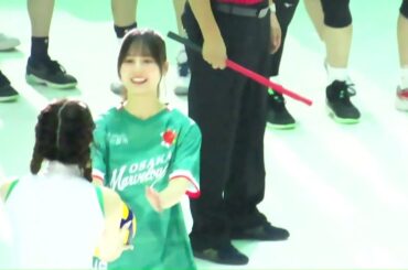 [女子バレーSVリーグ] 日向坂46 小坂菜緒さん 始球式 ～大阪マーヴェラス vs. ヴィクトリーナ姫路  [2025.10.10]