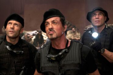 【映画紹介】裏社会のテロ組織ボス vs CIA潜入捜査官！