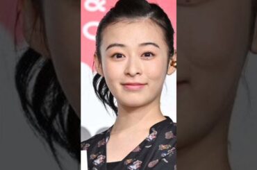 森七菜、サーフィンウェア姿で美脚スラリ「脚のライン綺麗」「素敵な笑顔」の声