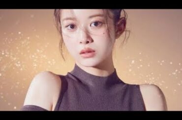 ＜馬場ふみか＞美脚すらり！　ミニスカ冬コーデのビジュアル公開　ショートトップス、キャミワンピで美肌も披露