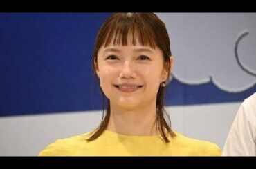 宮崎あおい　「人生で一番聴いている」曲「声がとにかく好き」本人と対面し“号泣”「衝撃的な出来事」