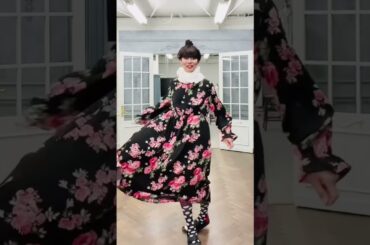 181cmの黒柳徹子キャットウォーク　#ファッションショー  #徹子の部屋 #女装