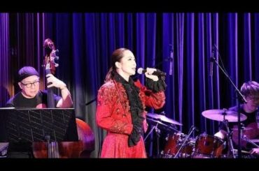 🌸真飛聖🎤デビュー30周年ライブ開催✨宝塚時代のような熱いステージ🔥涙と感動に包まれる😢💐「原点に戻れた」💕