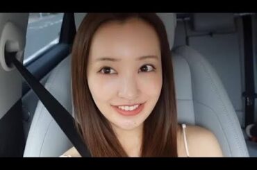 新居公開で話題!板野友美 高級SUVの新車購入で内装紹介「ブラックにするかすごい迷った…」自身で運転し江ノ島のドライブコース満喫する姿も