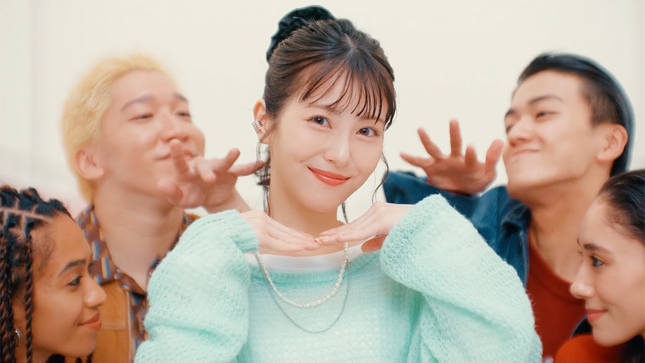 浜辺美波、軽やかに踊る!Mrs. GREEN APPLE「ダンスホール」がCM楽曲に 「and ST」新CM「ダンス and ST」編+メーキング+インタビュー 浜辺美波、軽やかに踊る!Mrs. GREEN APPLE「ダンスホール」がCM楽曲に 「and ST」新CM「ダンス and ST」編+メーキング+インタビュー