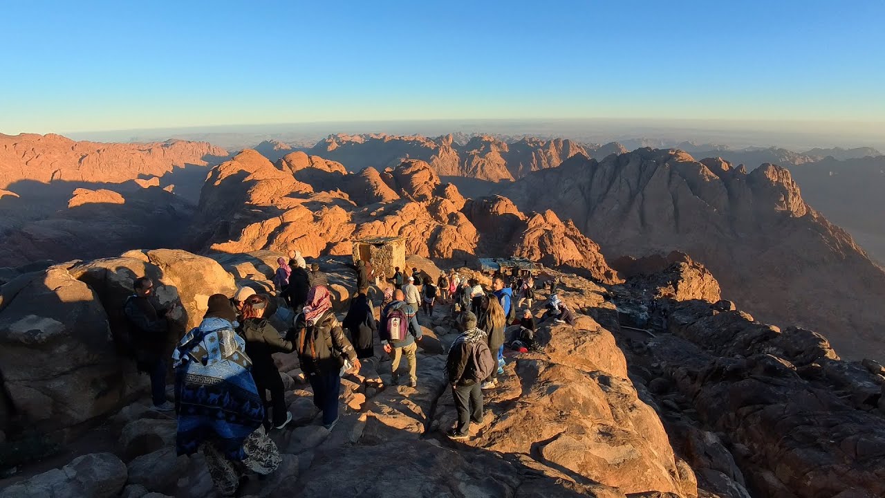 エジプト・シナイ山、日の出登山ツアー エジプト・シナイ山、日の出登山ツアー