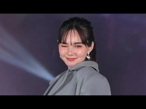 🌸マーシュ彩✨元「ZIP!」お天気キャスター☀️タイトワンピでフェミニンに👗美脚もすらり💖 🌸マーシュ彩✨元「ZIP!」お天気キャスター☀️タイトワンピでフェミニンに👗美脚もすらり💖