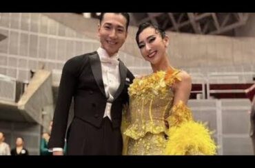 🌟浅田舞、圧巻スタイル全開💛黄金ドレスで“大胆広げ”神ショット降臨✨