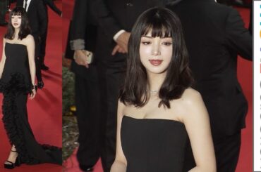 池田エライザ、黒ドレスで美肩披露！／第38回東京国際映画祭レッドカーペット