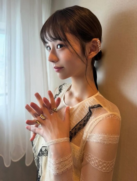 菊地姫奈とかいう自分が何故売れたのか全く理解してない女 (※画像あり)