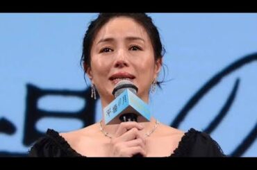 井川遥、涙の舞台挨拶💧心を震わせた“難役の真実”とは？観客総号泣の感動秘話が明らかに🎬✨