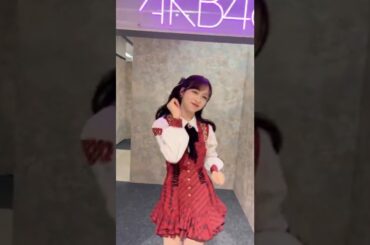AKB48 小栗有以 AKB大衣装展いくしかねぇな😎 #akb48大衣装展