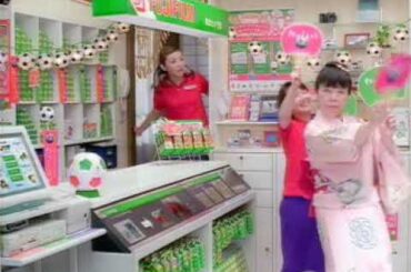 田中麗奈 CM   「FIFAワールドカップヘ行けルンです」 Part 3 「踊りながら」編