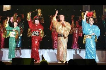 檀れい、大阪で開幕した舞台でニワトリのモノマネ