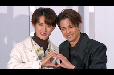 森崎ウィン＆Snow Man向井康二、わちゃわちゃトーク全開！　映画「（LOVE SONG）」大ヒット御礼舞台挨拶　相手に惚れそうになった瞬間は？