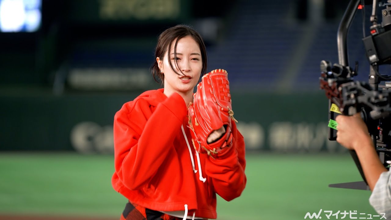 広瀬すず、本格的な投球に初挑戦!ガッツポーズをする表情が可愛い 三井不動産「三井のすずちゃん 東京ドーム」篇&メイキング・インタビュー公開 広瀬すず、本格的な投球に初挑戦!ガッツポーズをする表情が可愛い 三井不動産「三井のすずちゃん 東京ドーム」篇&メイキング・インタビュー公開