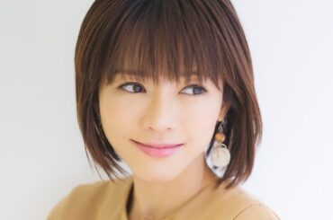 💖「釈由美子、変わりすぎて誰か分からない…“今”が一番美しい理由✨」#釈由美子 #夫が寝たあとに #一人っ子育児 #芸能ニュース #ママタレント #NHK出演 #美しすぎる #令和の母 #トリック