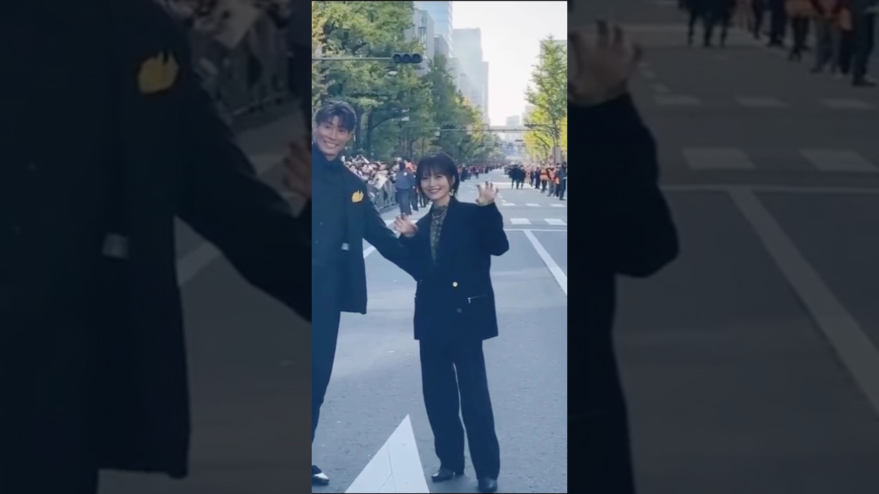 山本彩 阪神タイガース優勝パレード2025 #山本彩 #阪神タイガース 山本彩 阪神タイガース優勝パレード2025 #山本彩 #阪神タイガース
