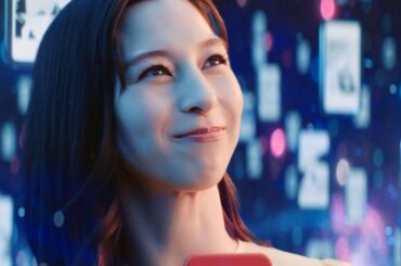 中条あやみ、竹内涼真のセリフを横取り!?　コミックシーモア新CM「シーモアタウン 星の数ほどの出会い」編