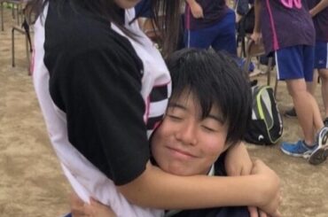 【画像】アベック、人前で堂々と乳るWWWWWWWWWWWWWWWWWWWWWWWWWWWWWWWWWWWWWWWWWWWWWWW