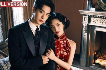 At her engagement，the cold mafia boss pulls her in, kisses her，and declares to all，“She is mine！“😏