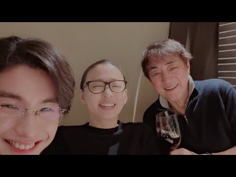 松雪泰子✨市村正親&本田響矢と“家族写真”公開📸 舞台エノケン大千穐楽の裏側とは…?【感動】 松雪泰子✨市村正親&本田響矢と“家族写真”公開📸 舞台エノケン大千穐楽の裏側とは…?【感動】