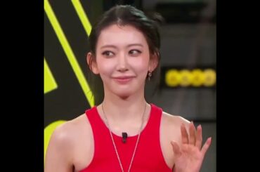 LE SSERAFIM ルセラフィム 宮脇咲良　イケメンスタイル