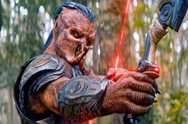 【映画紹介】兄を殺した父を追う捕食者。だが彼はまだ知らない、バッドランズには全てを一変させる恐怖が潜んでいることを。