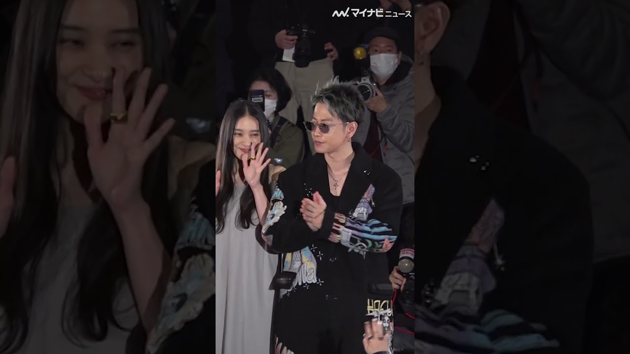 “剣心” #佐藤健 、“薫” #武井咲 をすぐさまエスコート! 『#るろうに剣心』上映前イベント “剣心” #佐藤健 、“薫” #武井咲 をすぐさまエスコート! 『#るろうに剣心』上映前イベント