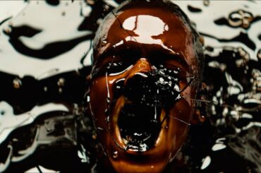 “呪われた映画”『クロウ/飛翔伝説』が30年の時を経て完全復活！映画『ザ・クロウ』特報　『IT』ビル・スカルスガルド主演