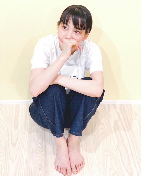 ワイ、能年玲奈のデカ足で興奮するｗｗｗｗｗｗｗｗ （※画像あり）