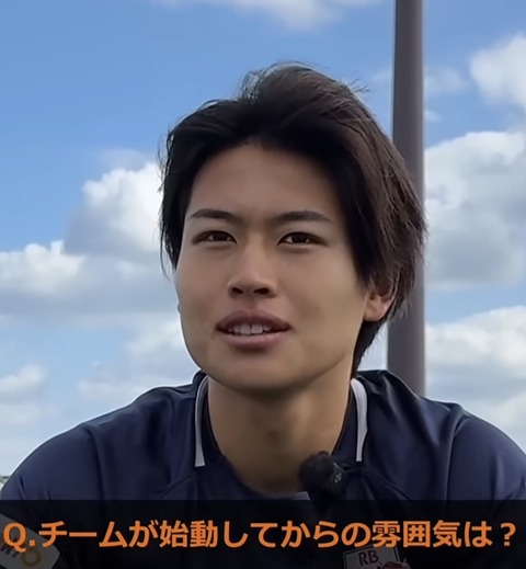 【朗報】サッカー界にまたイケメンが現れるwwwWWWWWWXXWWWWWW