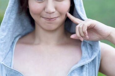 【画像】磯山さやかさんのタレ乳wwwwwwwwwwwwwwwwwwwwwwwwwww