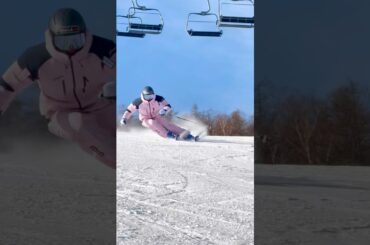 ダイナミック！躍動感あふれるカービングターン！森田優香#shorts #ski #carving
