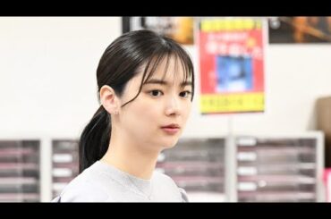 意表つく真似にファン混乱…なぜか絵文字再現の新川優愛に「まじか」「可愛すぎる」「逆！ぎゃくうー！」