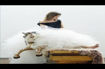 加藤あい、10代で「CM女王」に！40代の今も輝く魅力と母としての成長